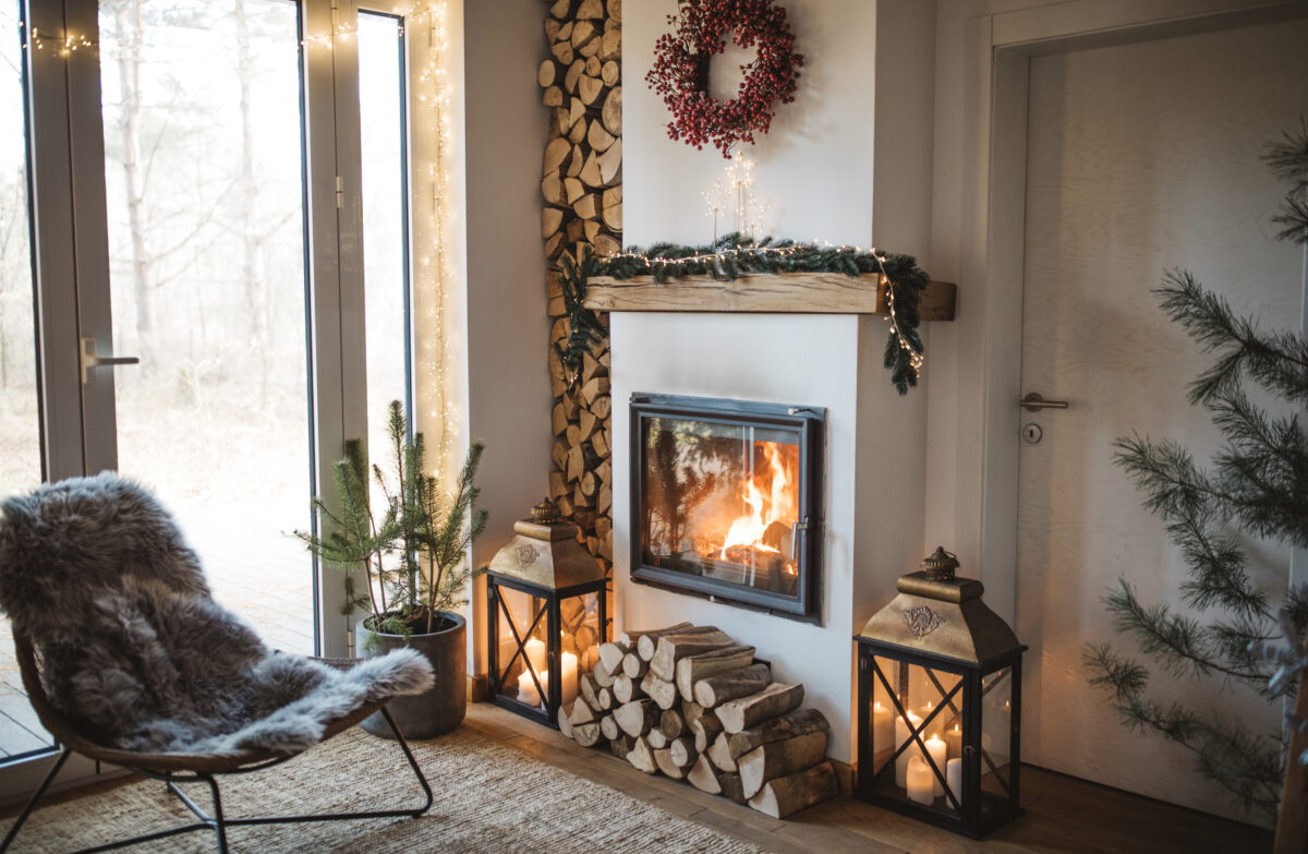 Designing a Heartwarming Holiday Atmosphere